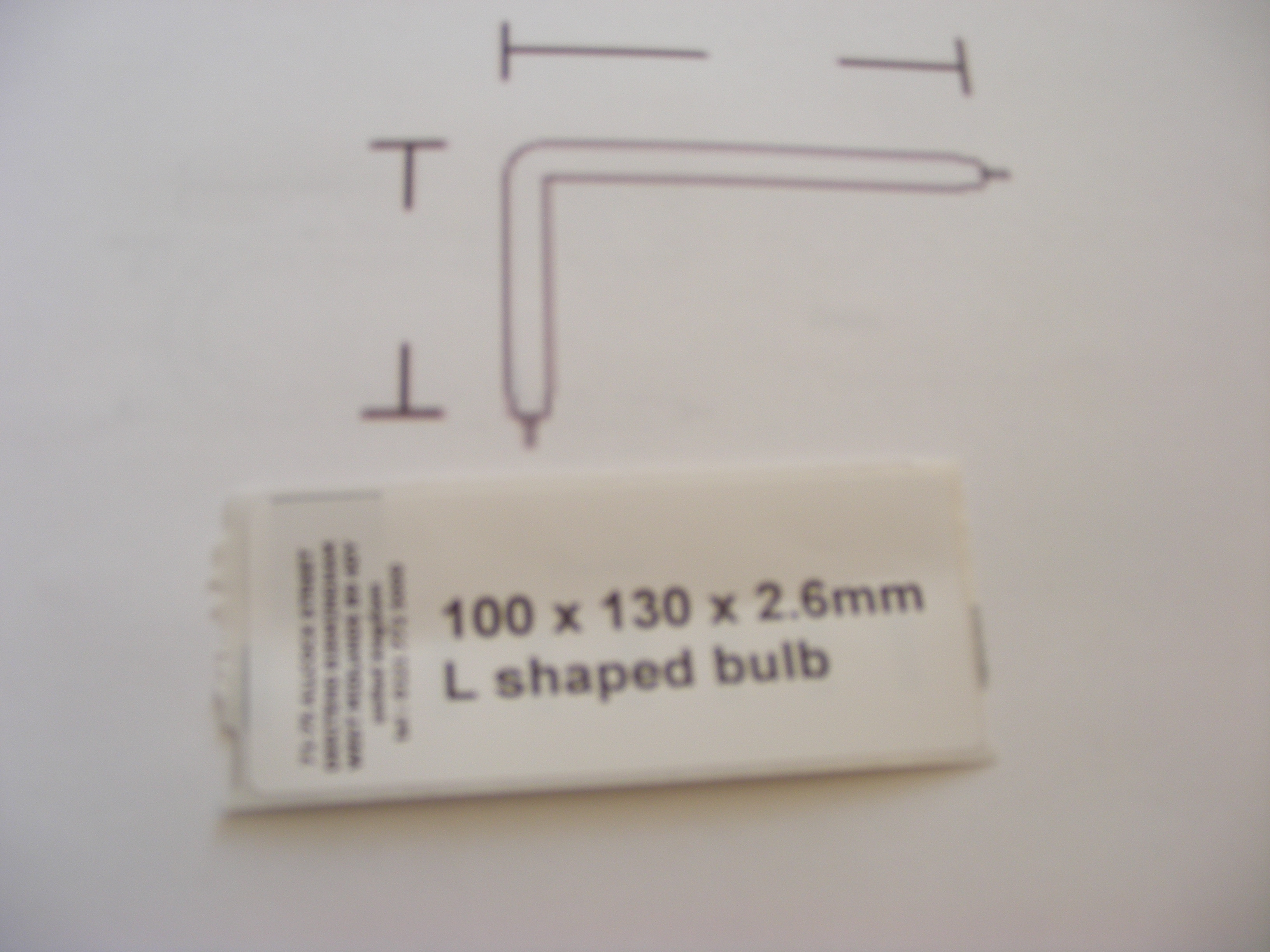 100 x 130 x 2.6mm L shaped bulb - Click Image to Close